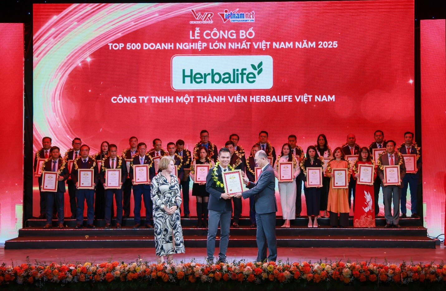 Herbalife Việt Nam được xếp hạng Top 500 Doanh Nghiệp Lớn Nhất Việt Nam Năm Thứ Bảy Liên Tiếp