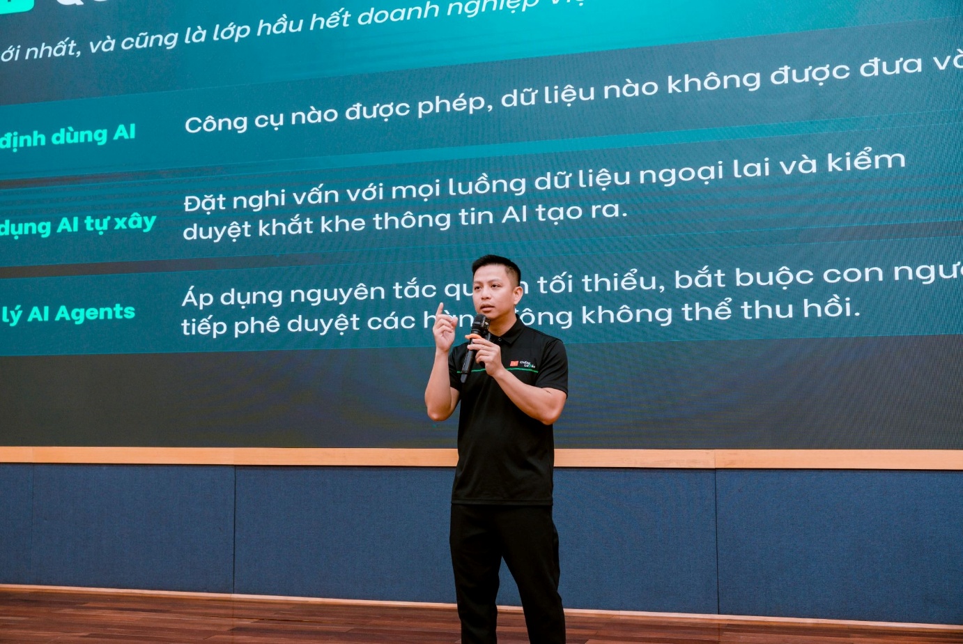 FPT ra mắt chương trình thạc sĩ định hướng AIoT