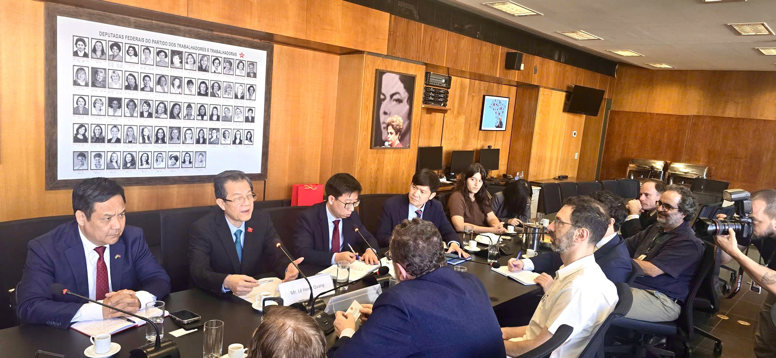 Đoàn đại biểu Đảng Cộng sản Việt Nam thăm và làm việc tại Brasil