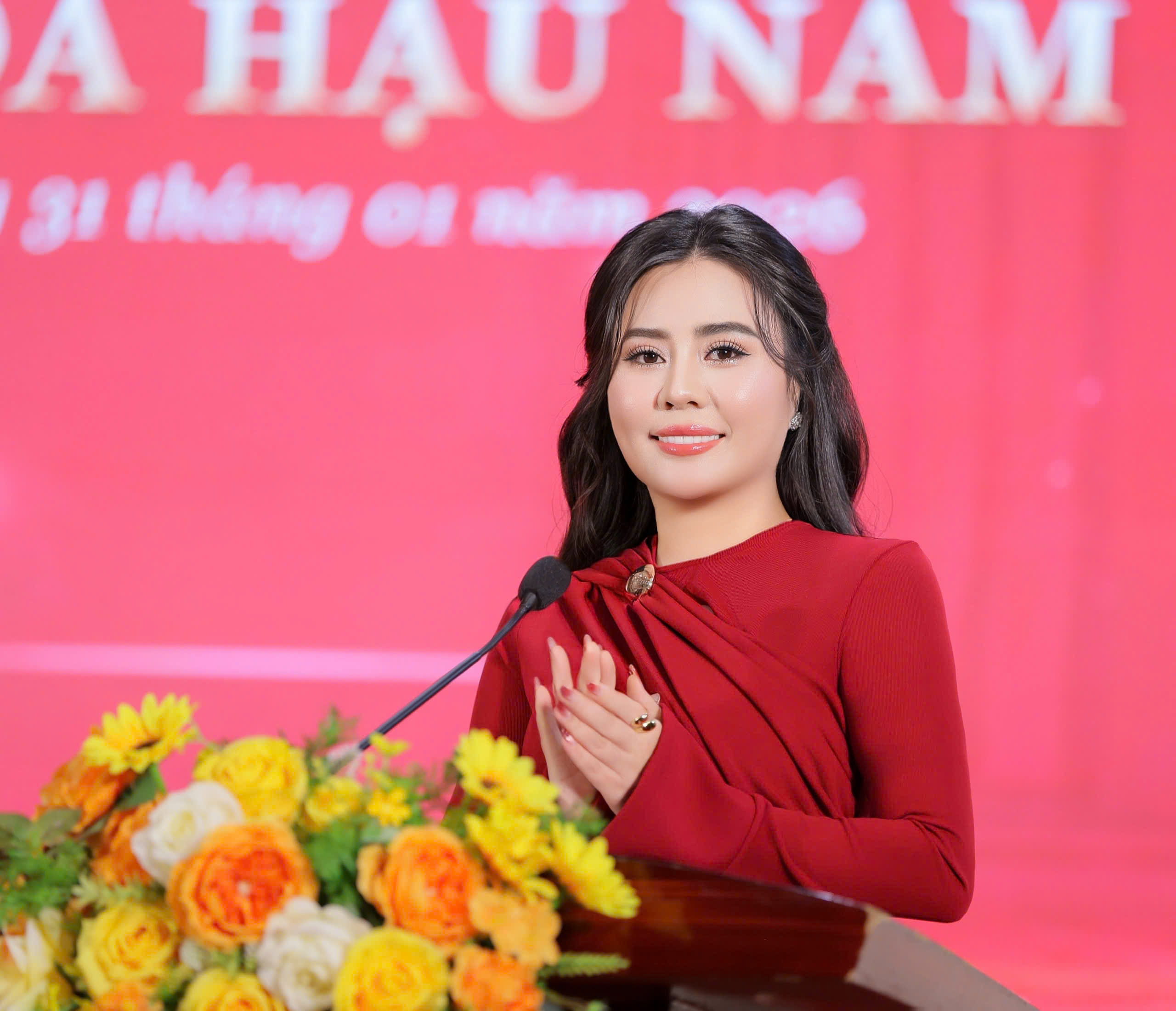 Hoa hậu Phan Kim Oanh và tâm huyết kiến tạo các cuộc thi sắc đẹp quốc tế gắn với văn hóa