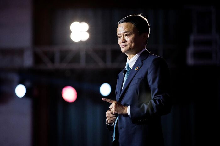 Doanh nhân Jack Ma trở lại đế chế Alibaba