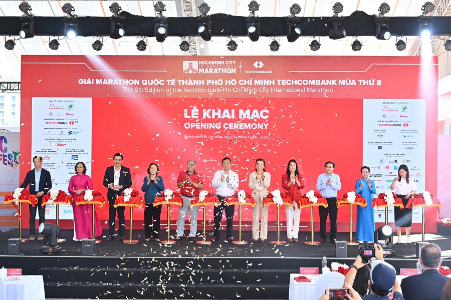  Khai mạc giải Marathon Quốc tế TP Hồ Chí Minh Techcombank mùa thứ 8