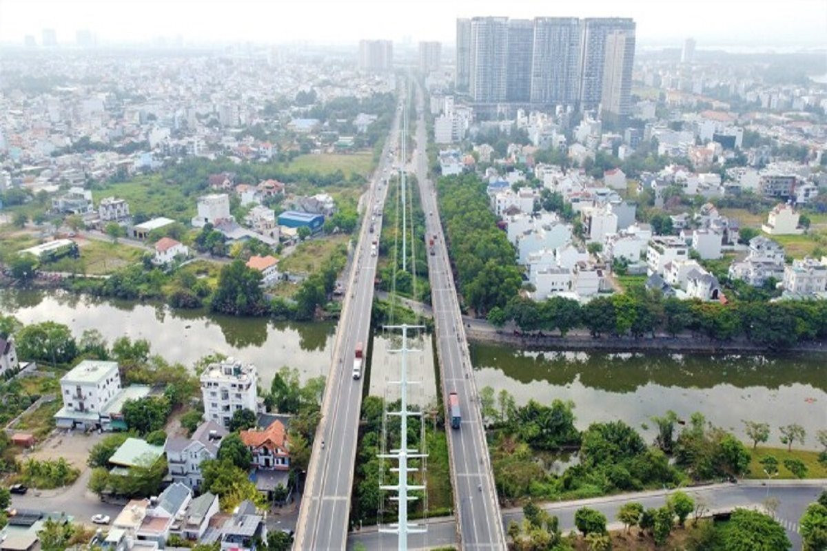 Nhà đầu tư bất động sản vẫn trong trạng thái thăm dò