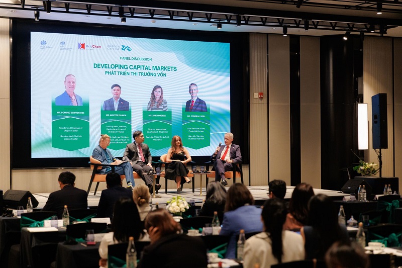 Prudential Việt Nam đón tiếp nữ Thị trưởng Khu Trung tâm Tài chính London trong khuôn khổ chuyến thăm Việt Nam