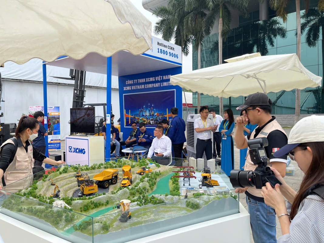 Contech Vietnam 2025 và EL Vietnam 2025: Cầu nối giữa công nghệ hiện đại với thực tiễn ngành xây dựng, giao thông và năng lượng